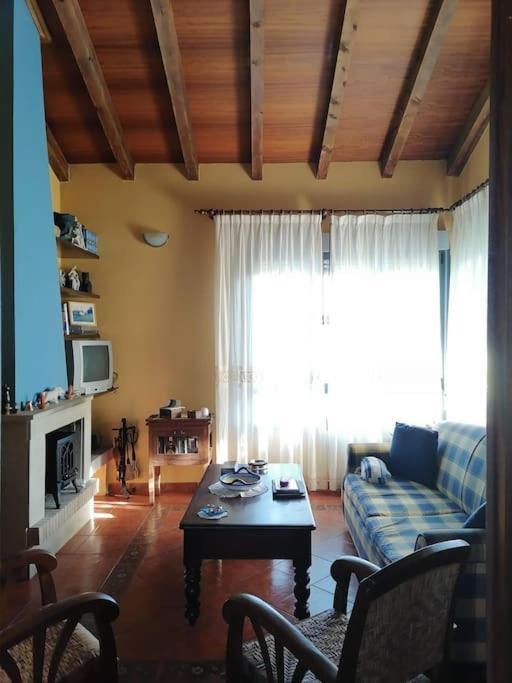 La Casa Azul De Lua Un Lugar Magico Villa Juncedo Екстериор снимка